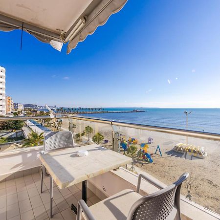 The Beachfront Apartment Durres Exterior photo
