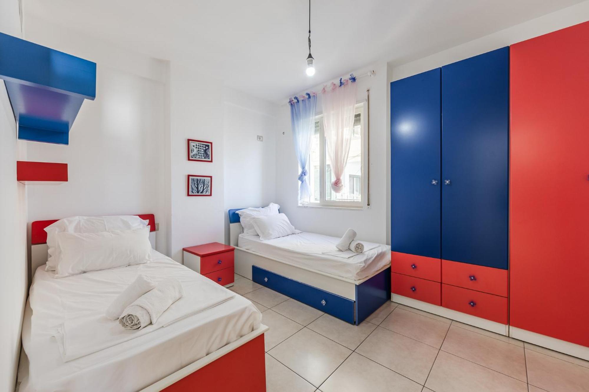 The Beachfront Apartment Durres Exterior photo